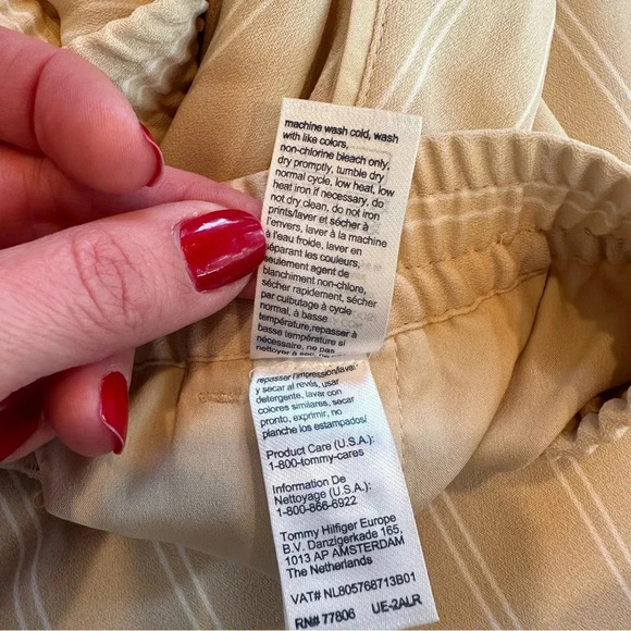 Tommy Hilfiger pull on straight trousers. Size XXL. - Picture 6 of 10